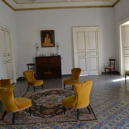 Βίλα Palazzo Falletti Guardavalle